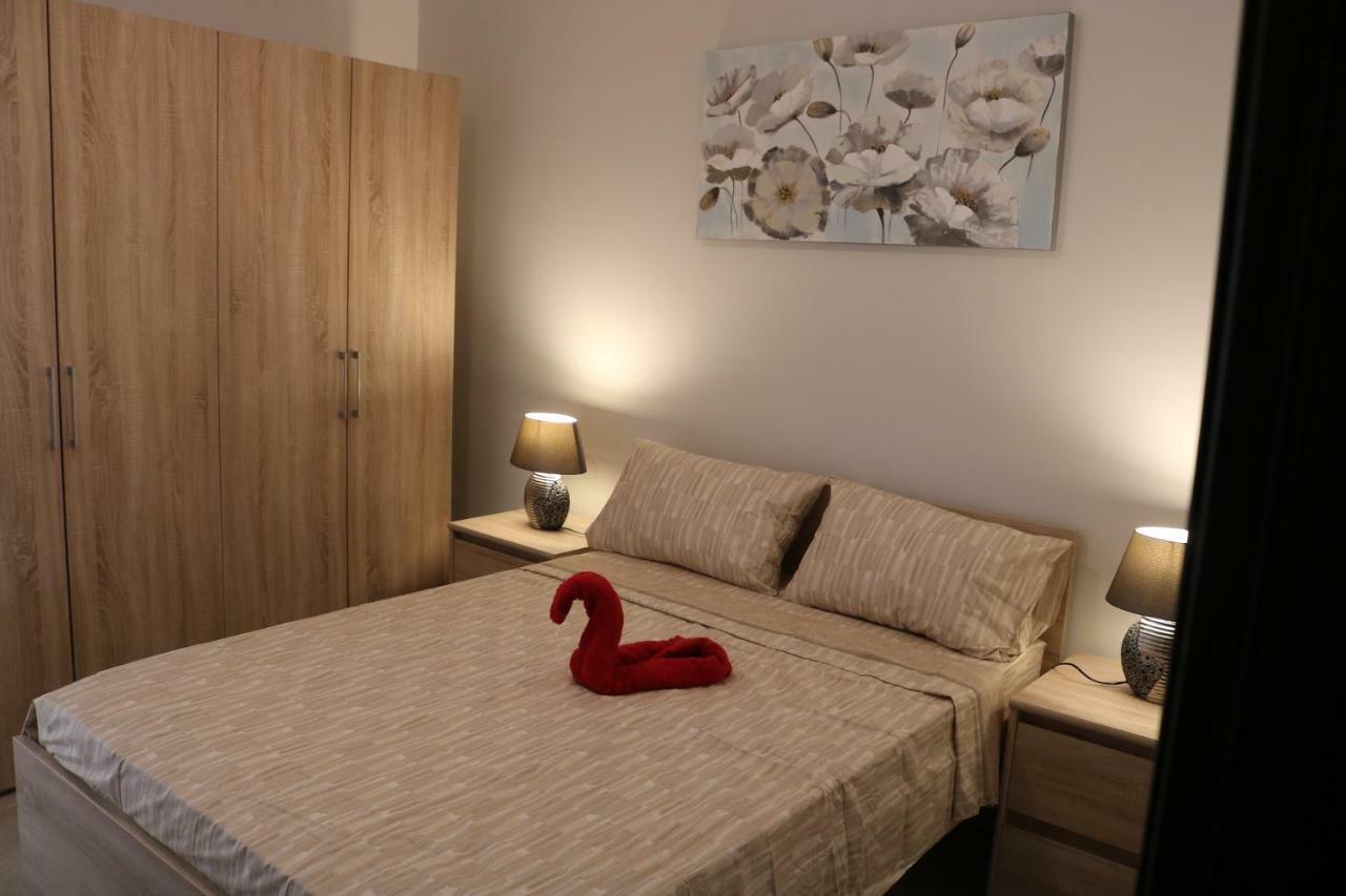 Seaside Apartments Marsaskala Exterior photo