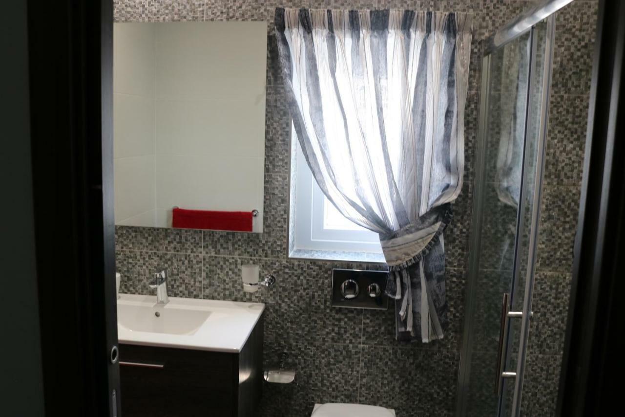 Seaside Apartments Marsaskala Exterior photo