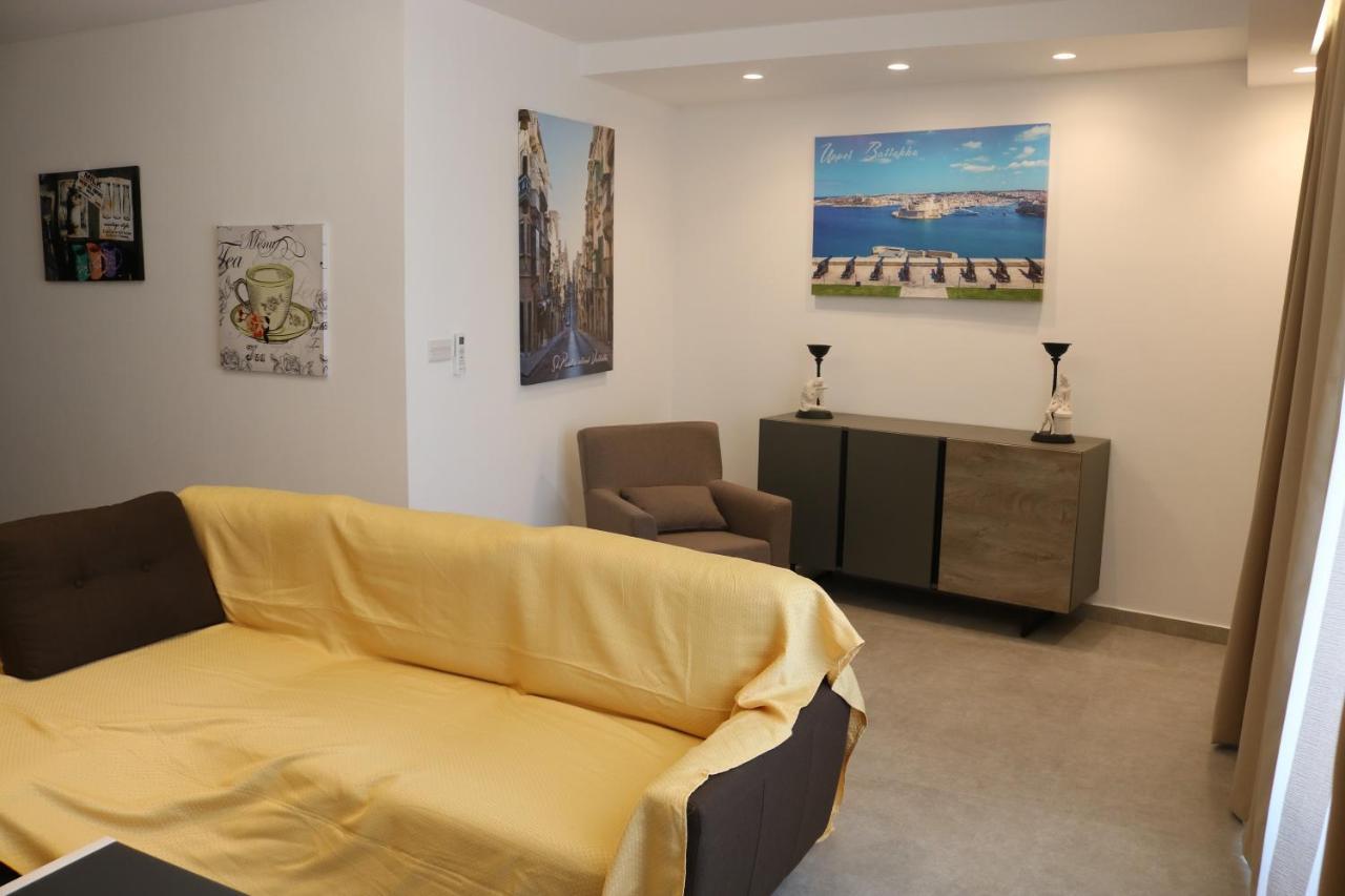 Seaside Apartments Marsaskala Exterior photo